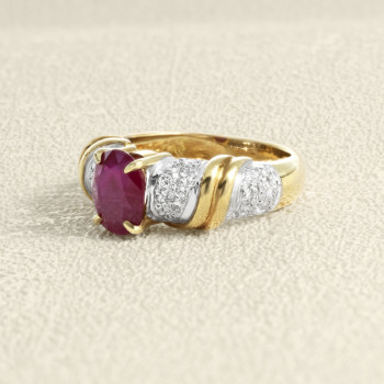 Bague Or Jaune, Rubis et...