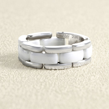 Bague CHANEL Ultra moyen...