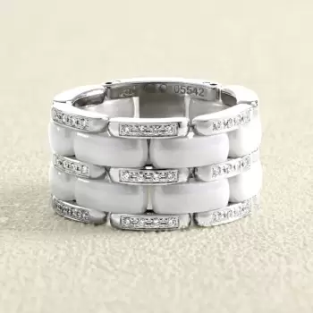 Bague CHANEL Ultra grand...