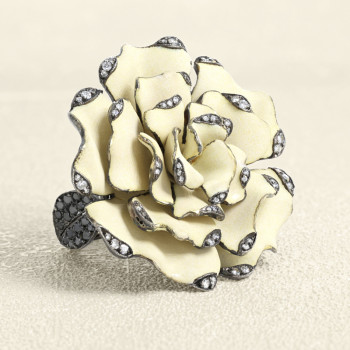 Bague Lydia Courteille...