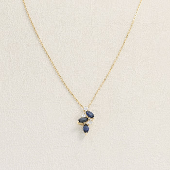 Collier Or jaune, Saphirs...