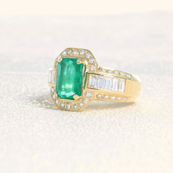 Bague Or jaune, Émeraude de...