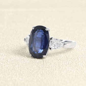 Bague Or blanc, Saphir et...
