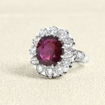 Bague Or blanc, Rubis et...