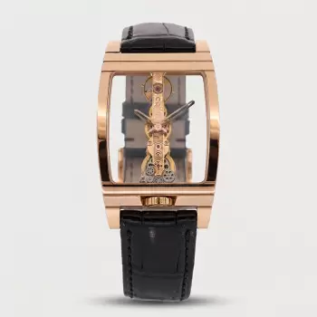 Montre CORUM Golden Bridge...