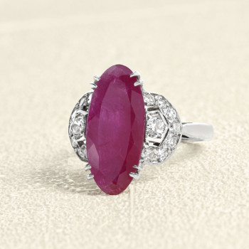 Bague Or blanc, Rubis et...
